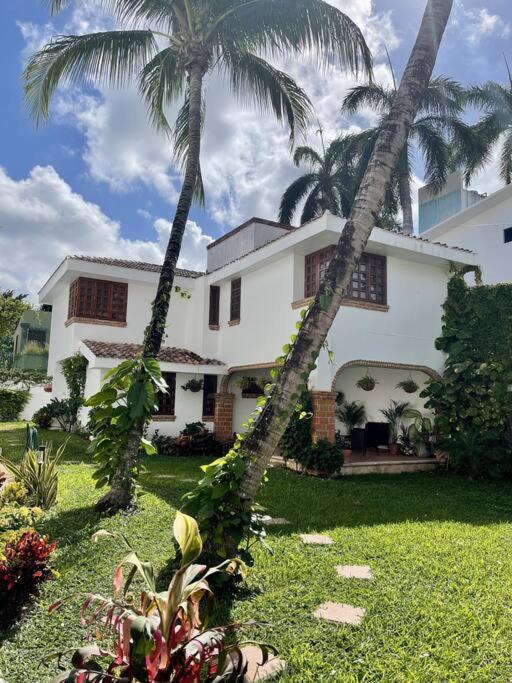 Willa Beautiful Jungle House On A Strategic Location Cancún Zewnętrze zdjęcie